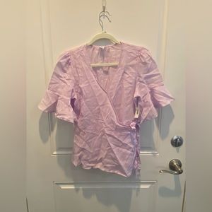 Old navy lavender/pink sheet wrap top